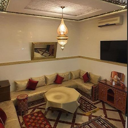 Quarya Assiyahia - Riad Camilia- Maison Entiere Avec Piscine Marakeş Dış mekan fotoğraf